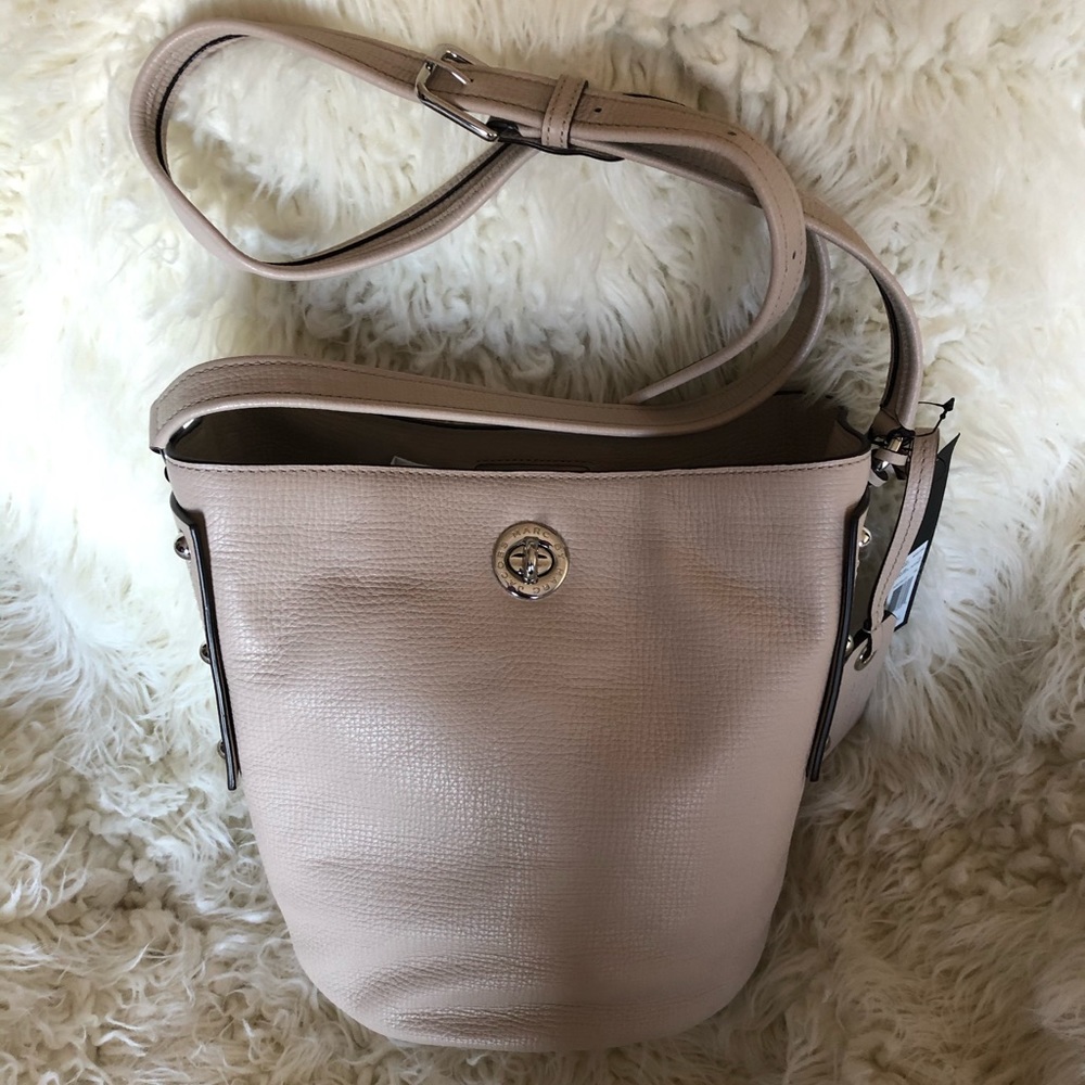 Marc Jacobs Lock Bucket Bag